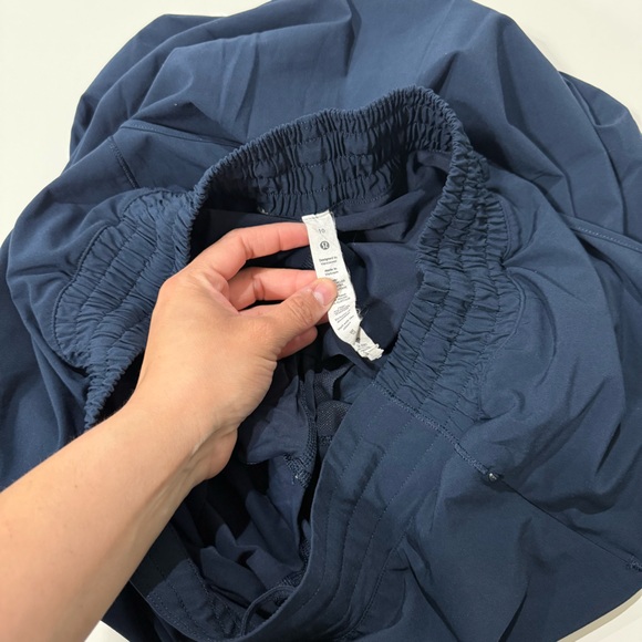 Lululemon Hotty Hot High-Rise Skirt *Long Size 10 - Picture 4 of 8